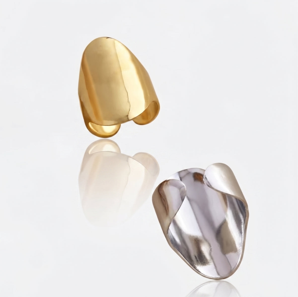 Retro Luxe Solid Ring | 18K Gold & Silver PVD Plated Stainless Steel