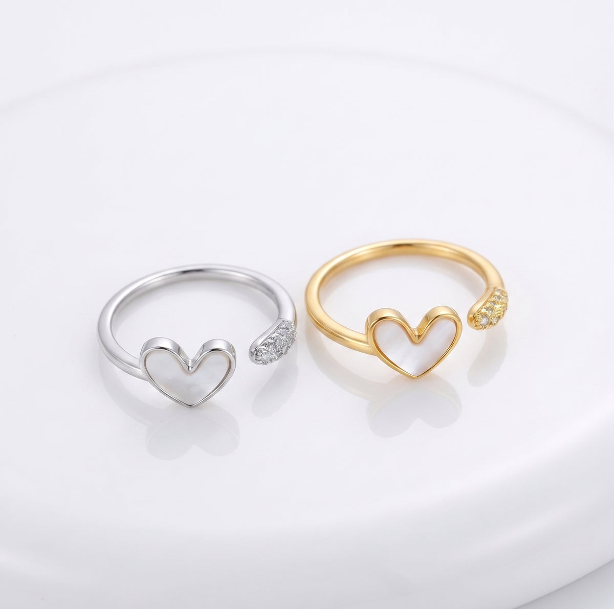 Heart Claw-Set Open Ring | Gold & Silver Plated Brass with Acrylic & Zircon